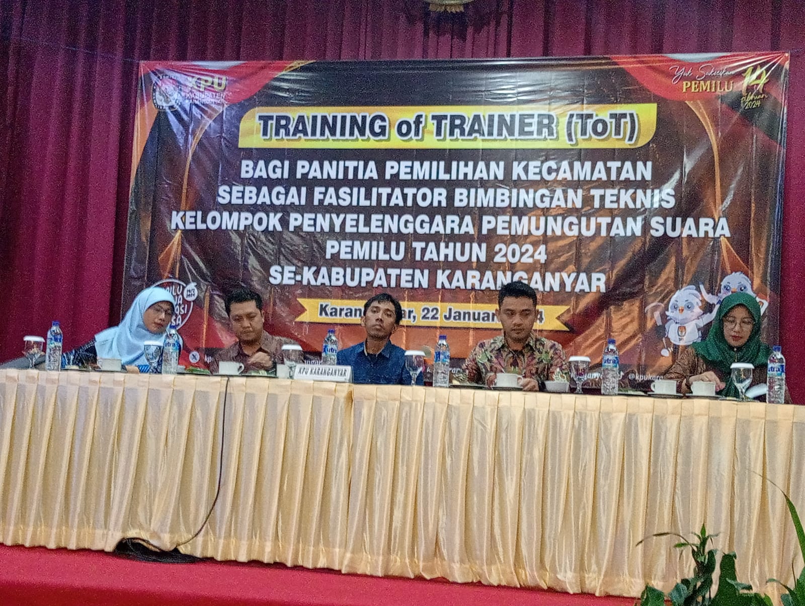 Kegiatan TOT (Training Of Trainer ) oleh KPU Bagi PPK Sebagai Fasilitator Bimbingan Teknik KPPS Pemilu 2024 Se-Kabupaten Karanganyar