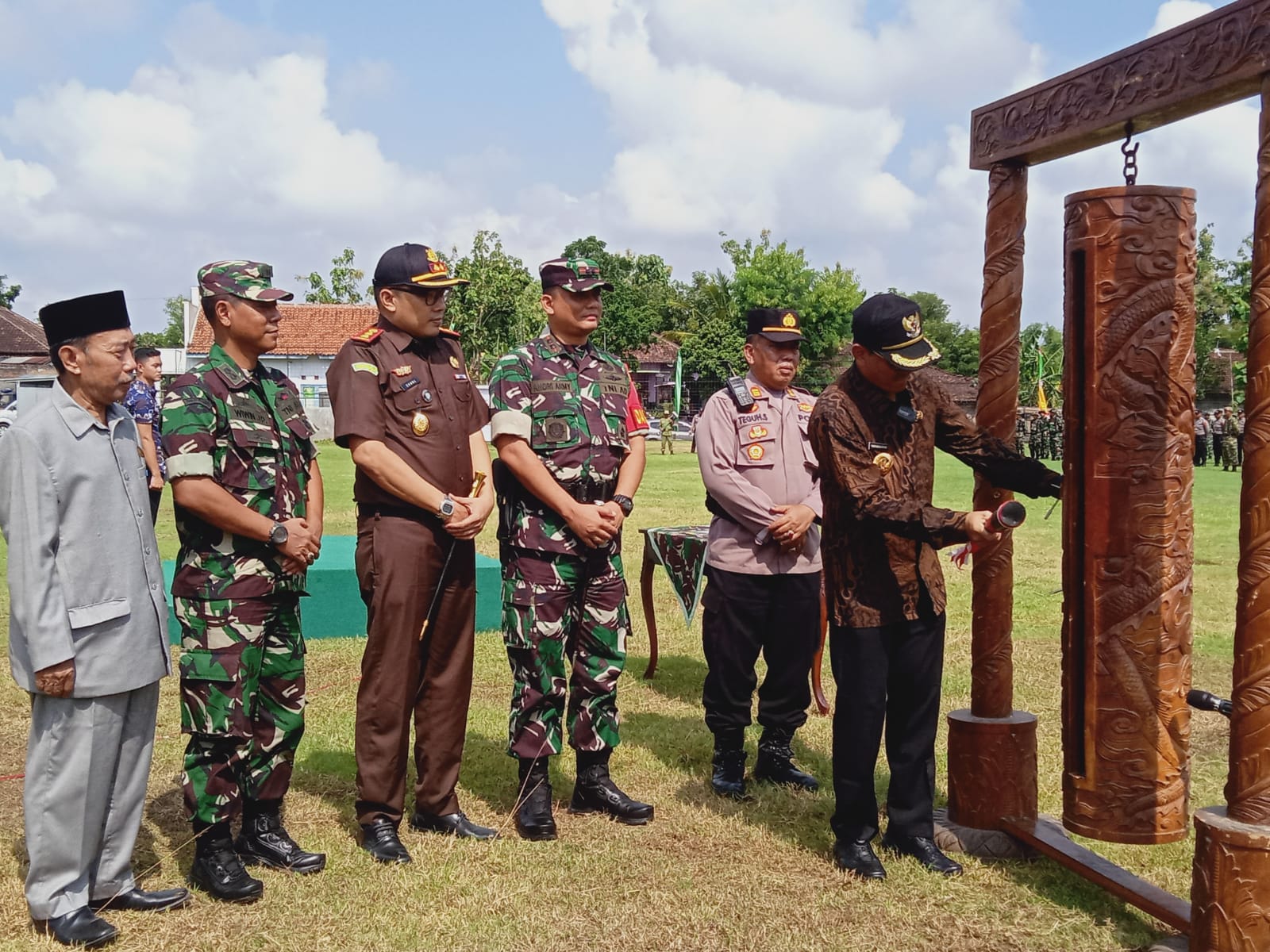 Upacara Pembukaan TNI Manunggal Membangun Desa (TMMD) Sengkuyung Tahap 1 TA 2024