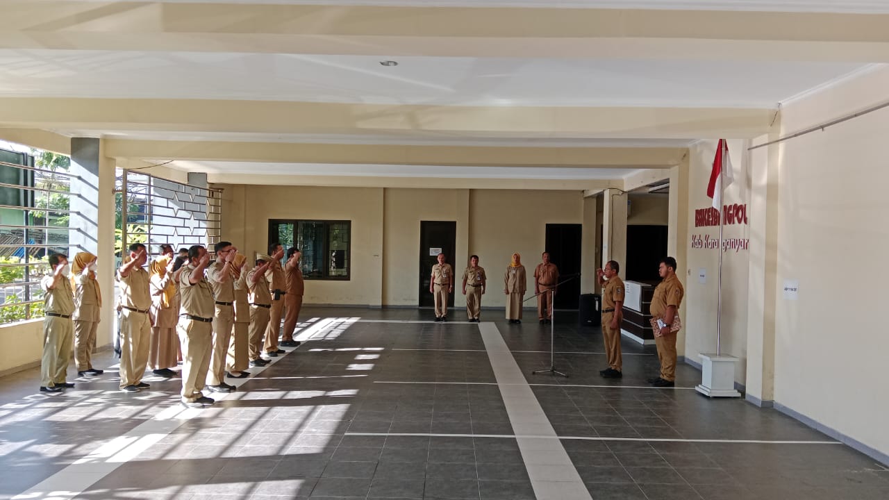 Kegiatan Apel Pagi Bakesbangpol Kabupaten Karanganyar