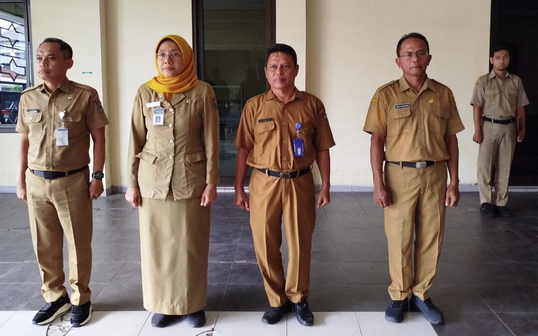Kegiatan Apel Pagi Bakesbangpol Kabupaten Karanganyar
